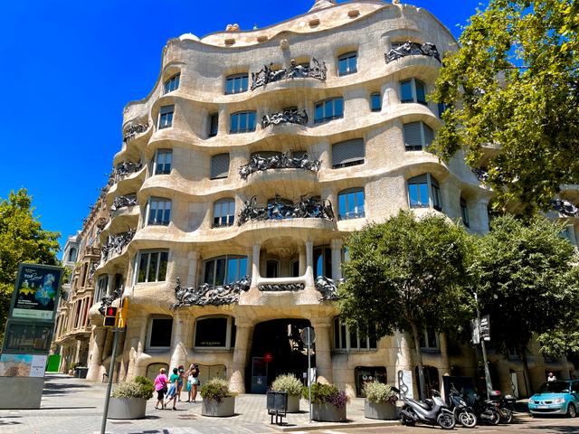 Casa Milà