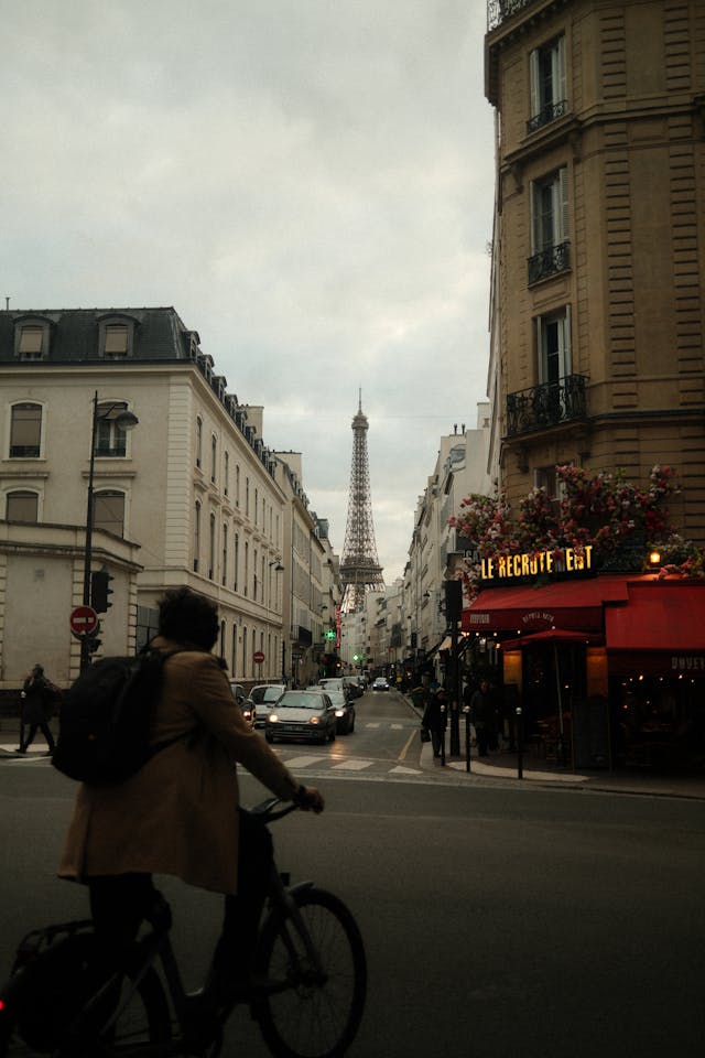 Bike Rides In Paris